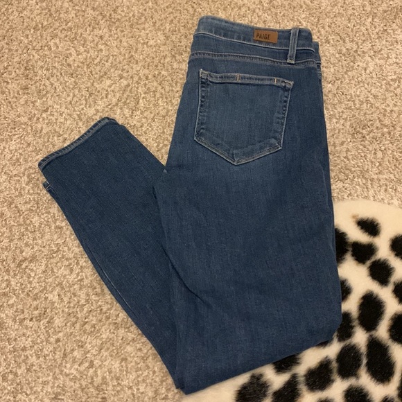 Paige Verdugo Crop Distressed - Picture 3 of 3